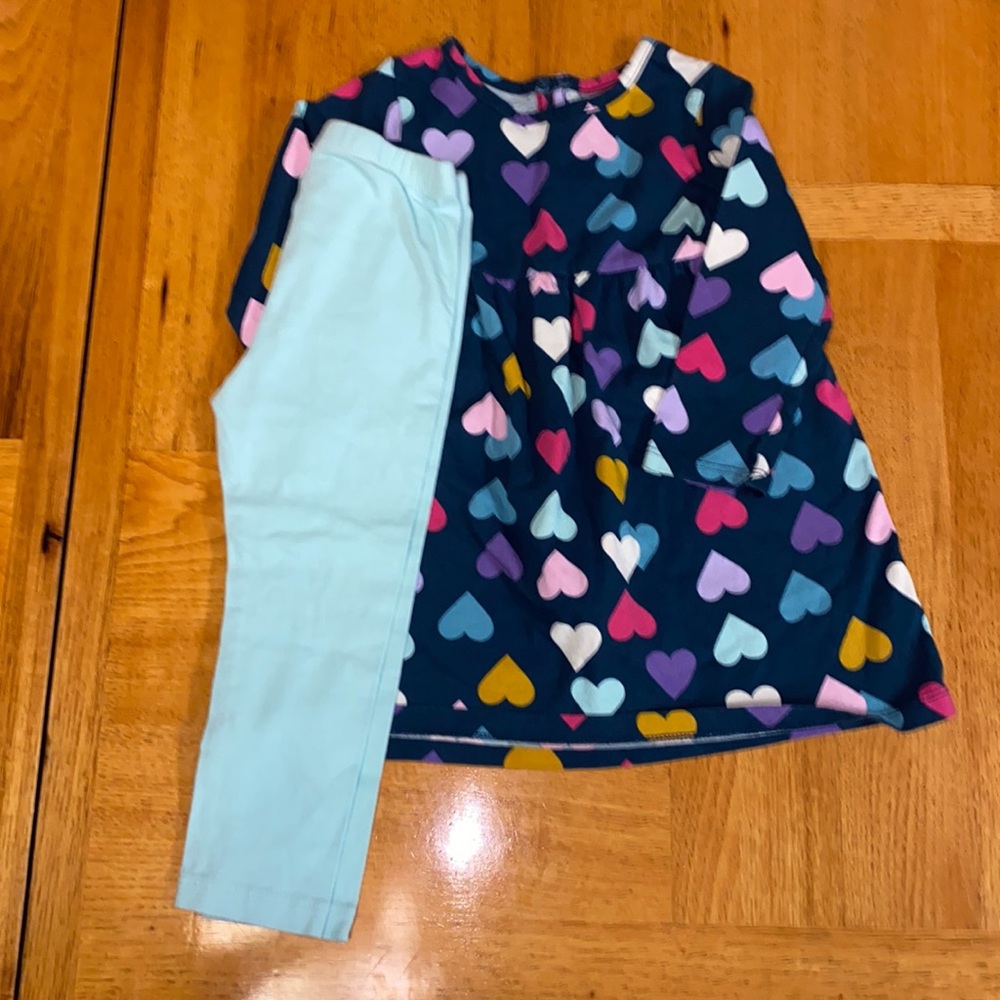 💜3 for $45 2T Girls Long sleeve dress with pants